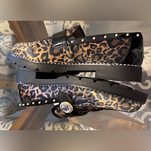 Betsy Johnson Braylon Leopard Print Loafers Size 9 - Picture 7 of 8